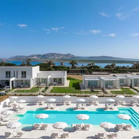 Capo Falcone With Shared Pool Stintino